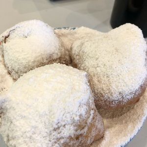 Meet your Posher, Serena